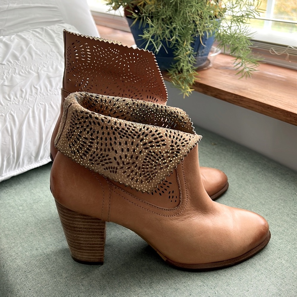 Original UGG boots